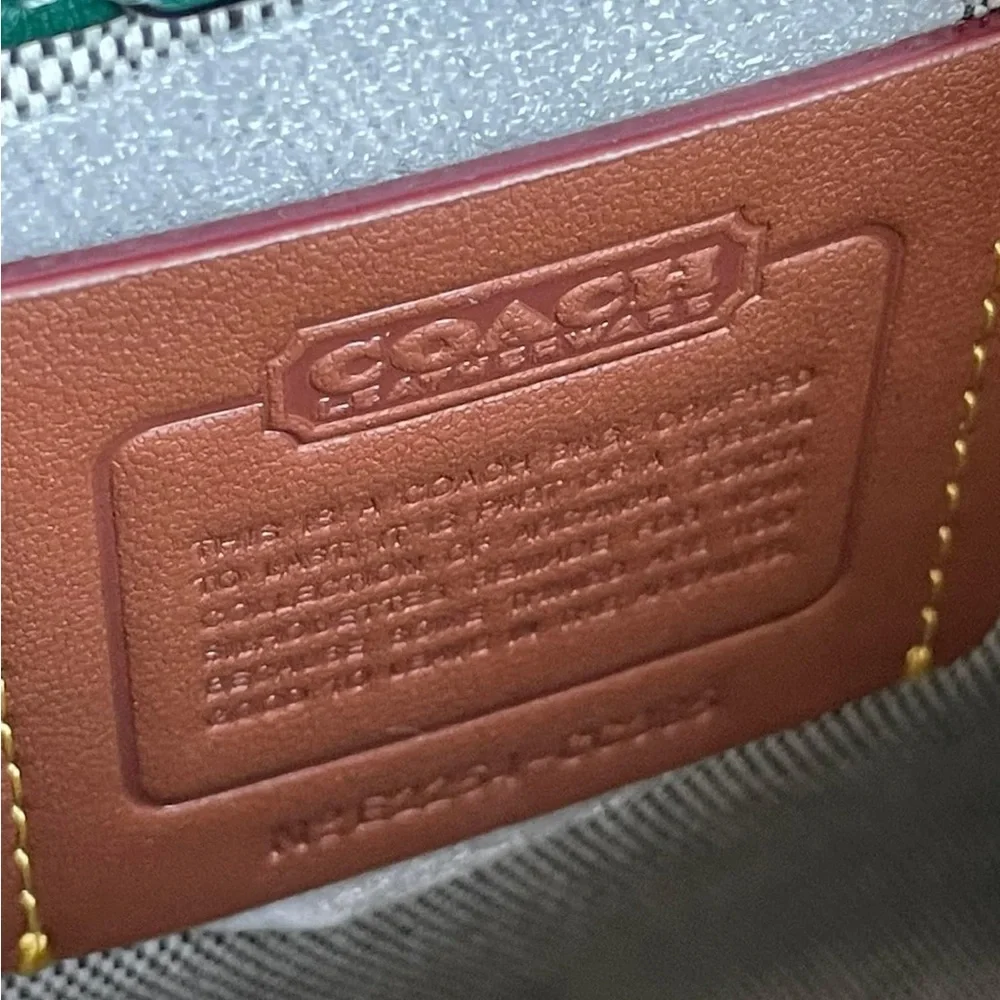 💰SOLD - CC385 - Coach Mini Cashin Tote with Rivets - Picture 10 of 13